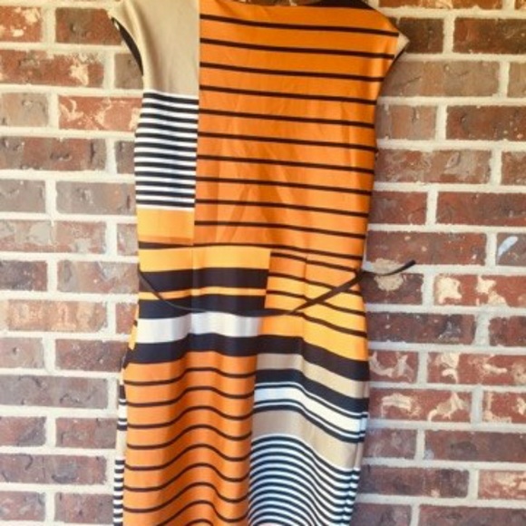 Enfocus Studio Dress with belt - Picture 3 of 5